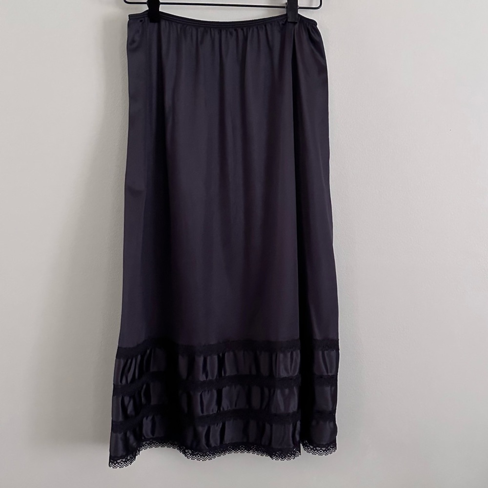 Vintage Sears Nylon Lacy Tiered 1/2 Slip Witchy Fairy WhimsyGoth Sheer W/ Slit